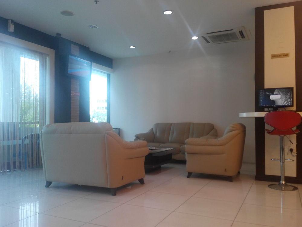 7 Heaven Boutique Hotel Пасир-Гуданг Экстерьер фото