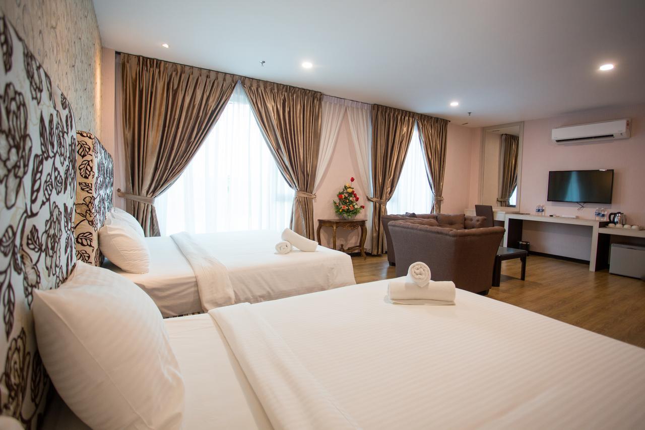 7 Heaven Boutique Hotel Пасир-Гуданг Экстерьер фото