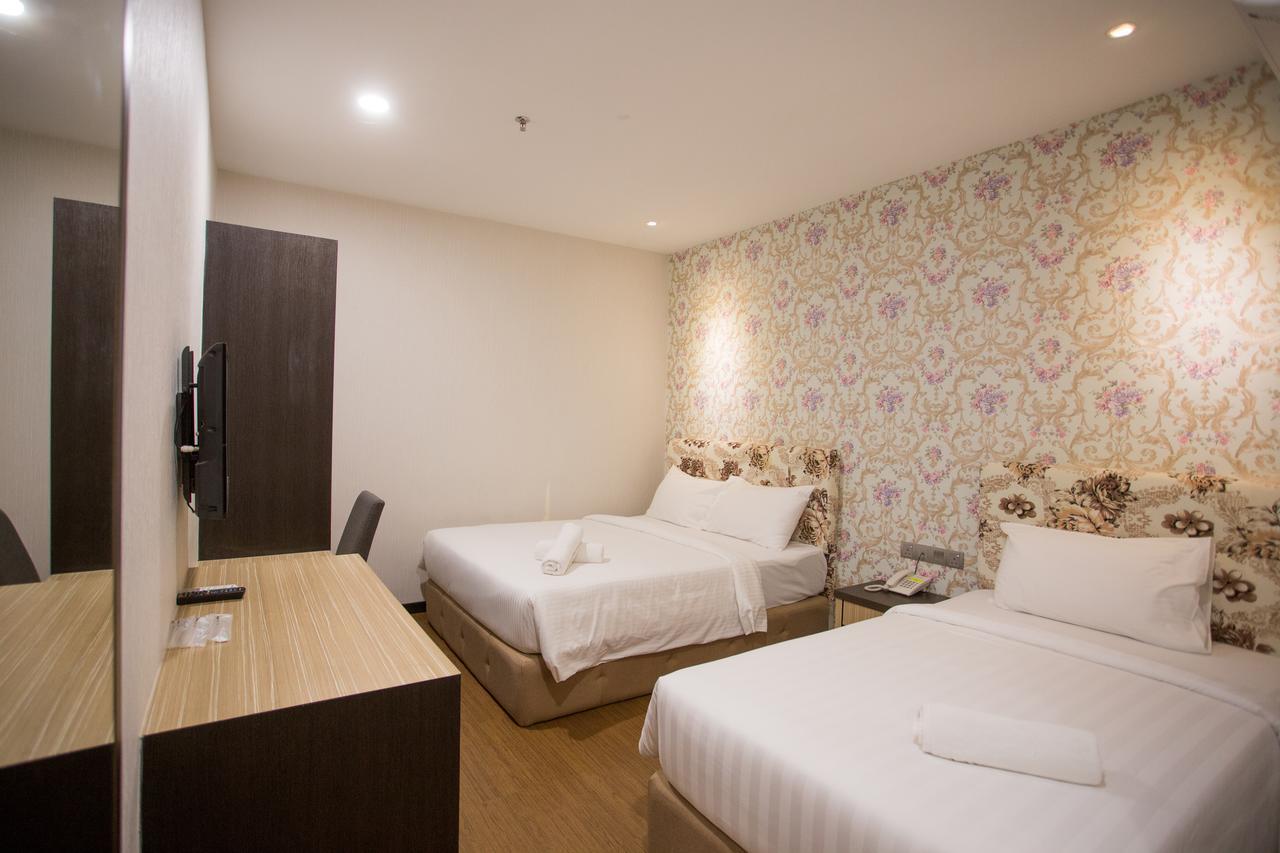 7 Heaven Boutique Hotel Пасир-Гуданг Экстерьер фото